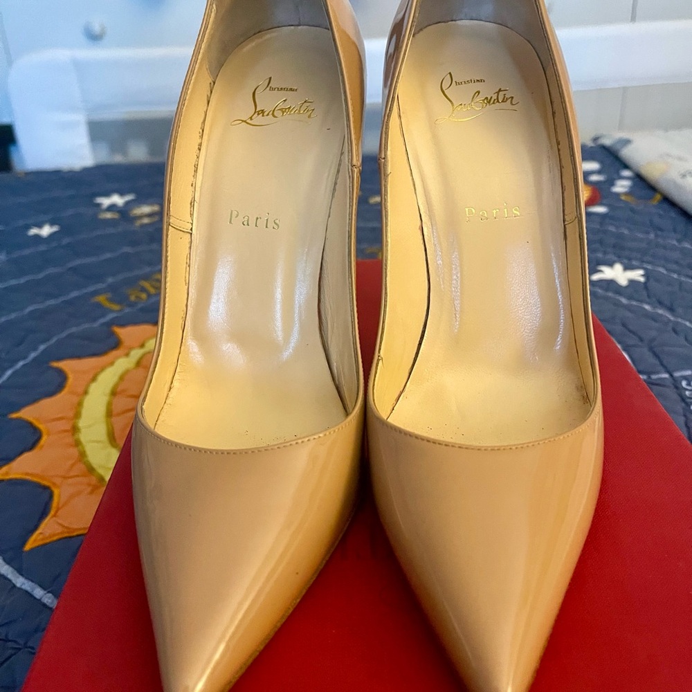 Christian Louboutin So Kate 120 Nude Heels
